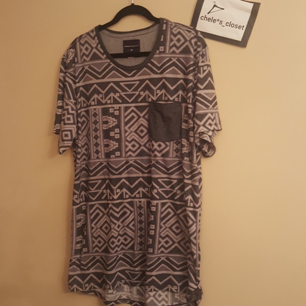 🌹4 for $20 Modern Amusement xl shirt